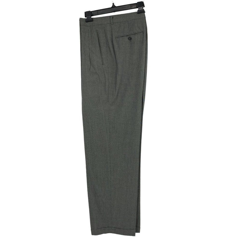 Mens Veloce Dress Pants Check Size 40 x 32 Polyester EUC Cuffed Pleated 2020